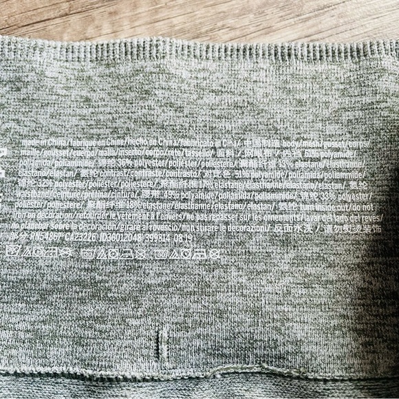 PINK Victoria’s Secret Seamless Green Heather Athletic Leggings Small - Picture 4 of 8